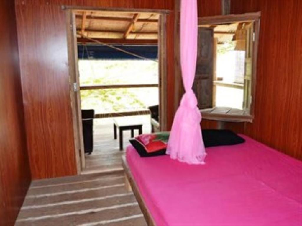 Kepmandou Lounge-Bar Bed & Breakfast Room photo