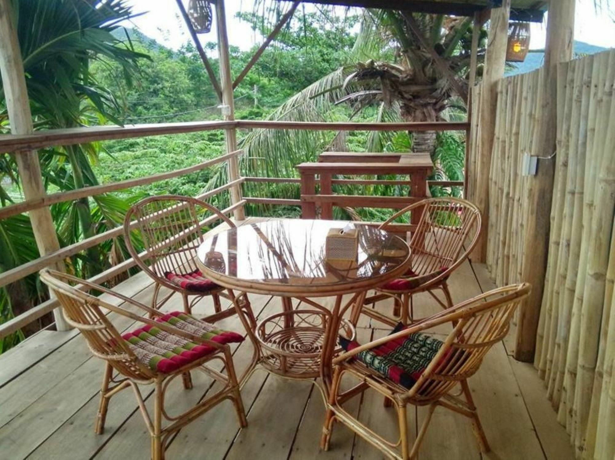 Kepmandou Lounge-Bar Bed & Breakfast Exterior photo