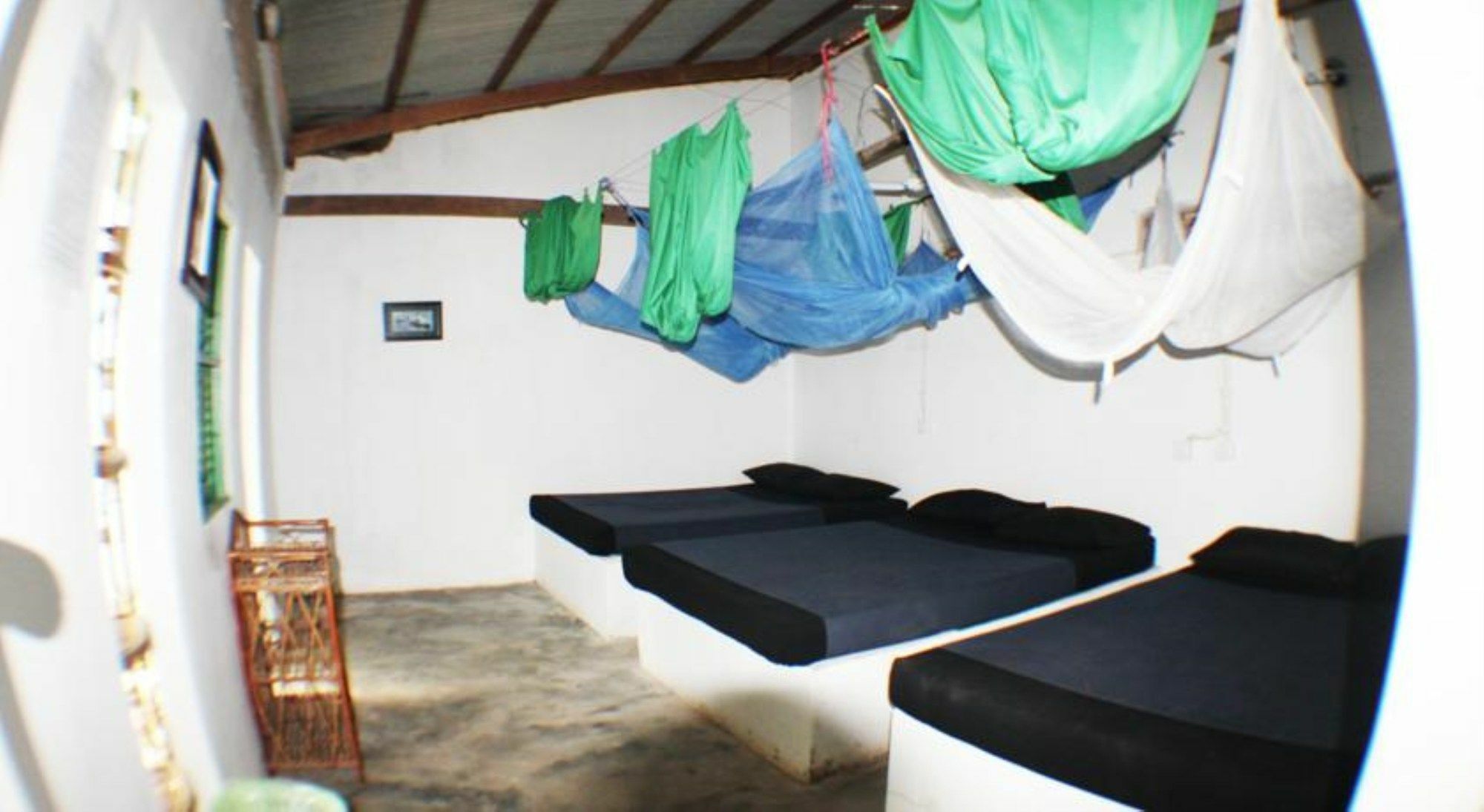 Kepmandou Lounge-Bar Bed & Breakfast Exterior photo